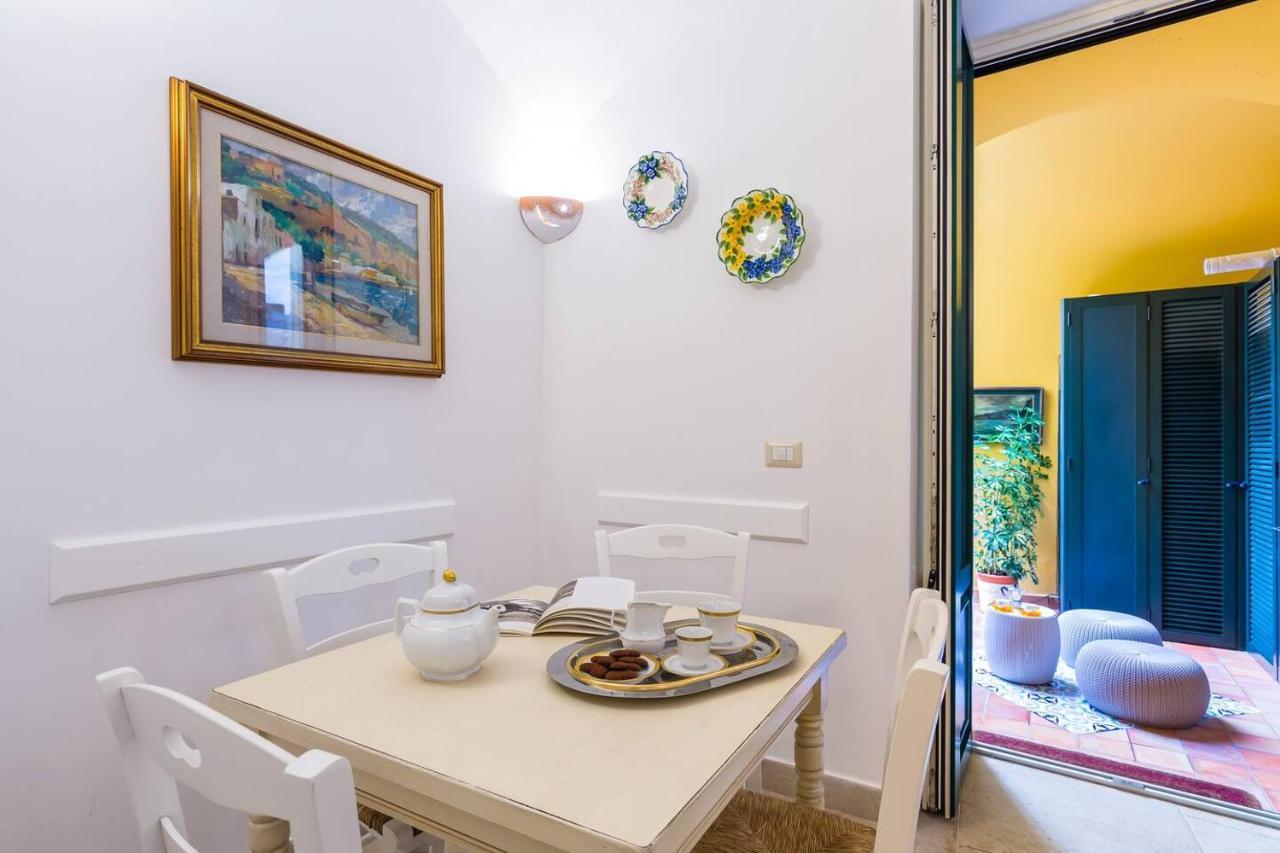 Casetta Fuoro Guest House Сорренто Екстер'єр фото